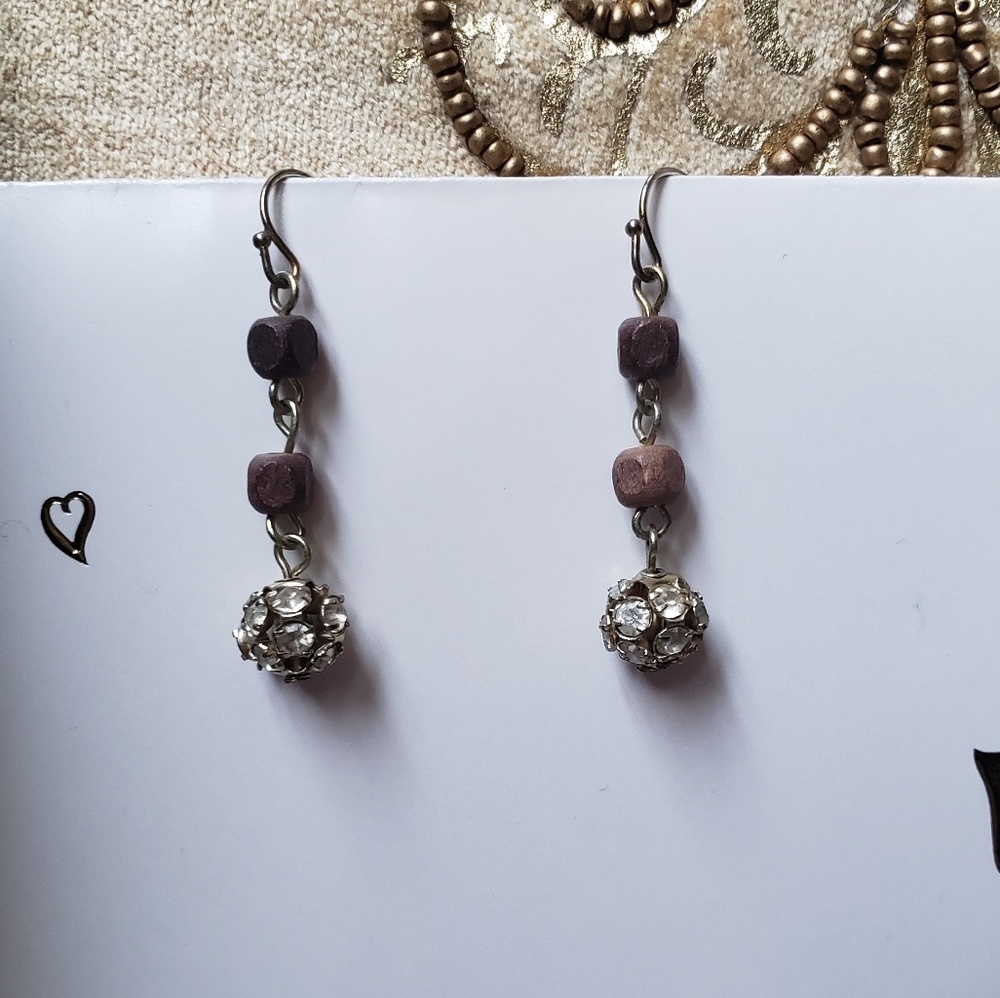 📿Cache'- Necklace & Earing Set - Picture 6 of 8